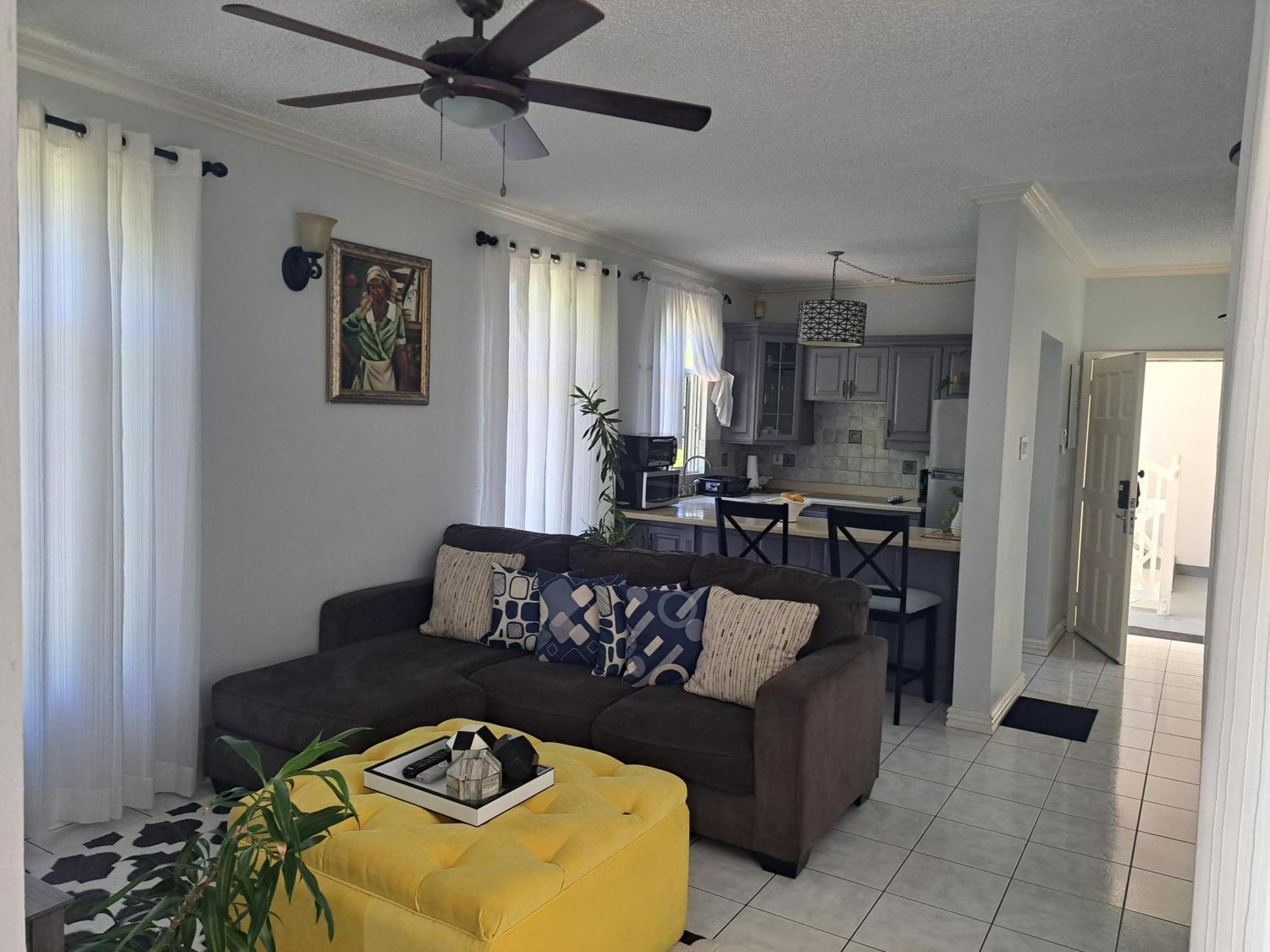 Ivory Tower Ocho Rios Apartment Exterior foto